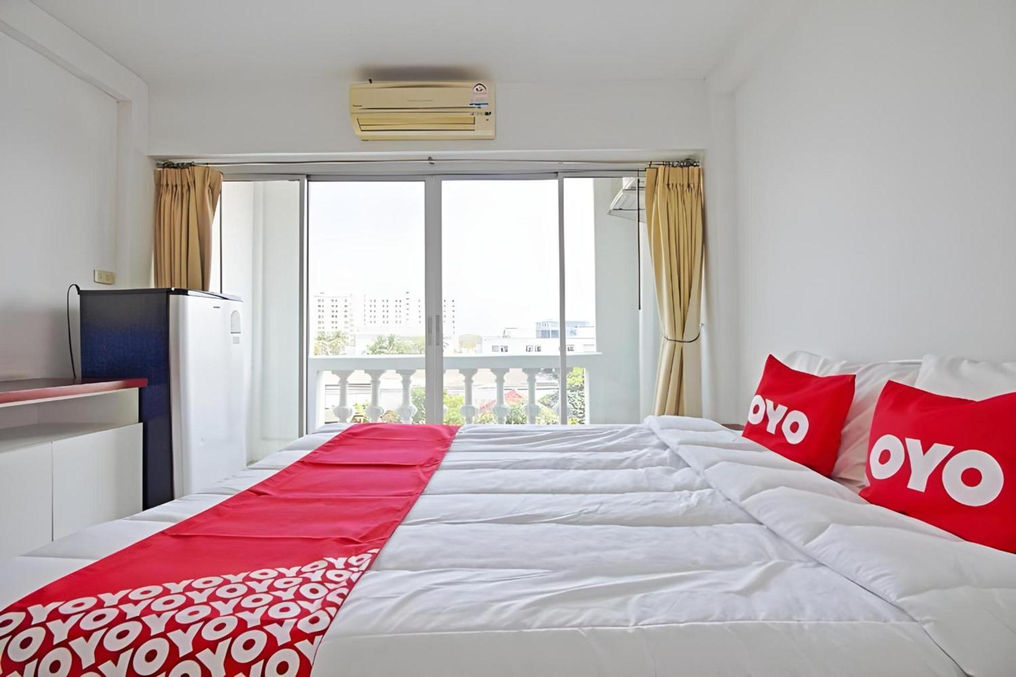 Super Oyo 498 Ladawan Villa Bangkok Exterior foto