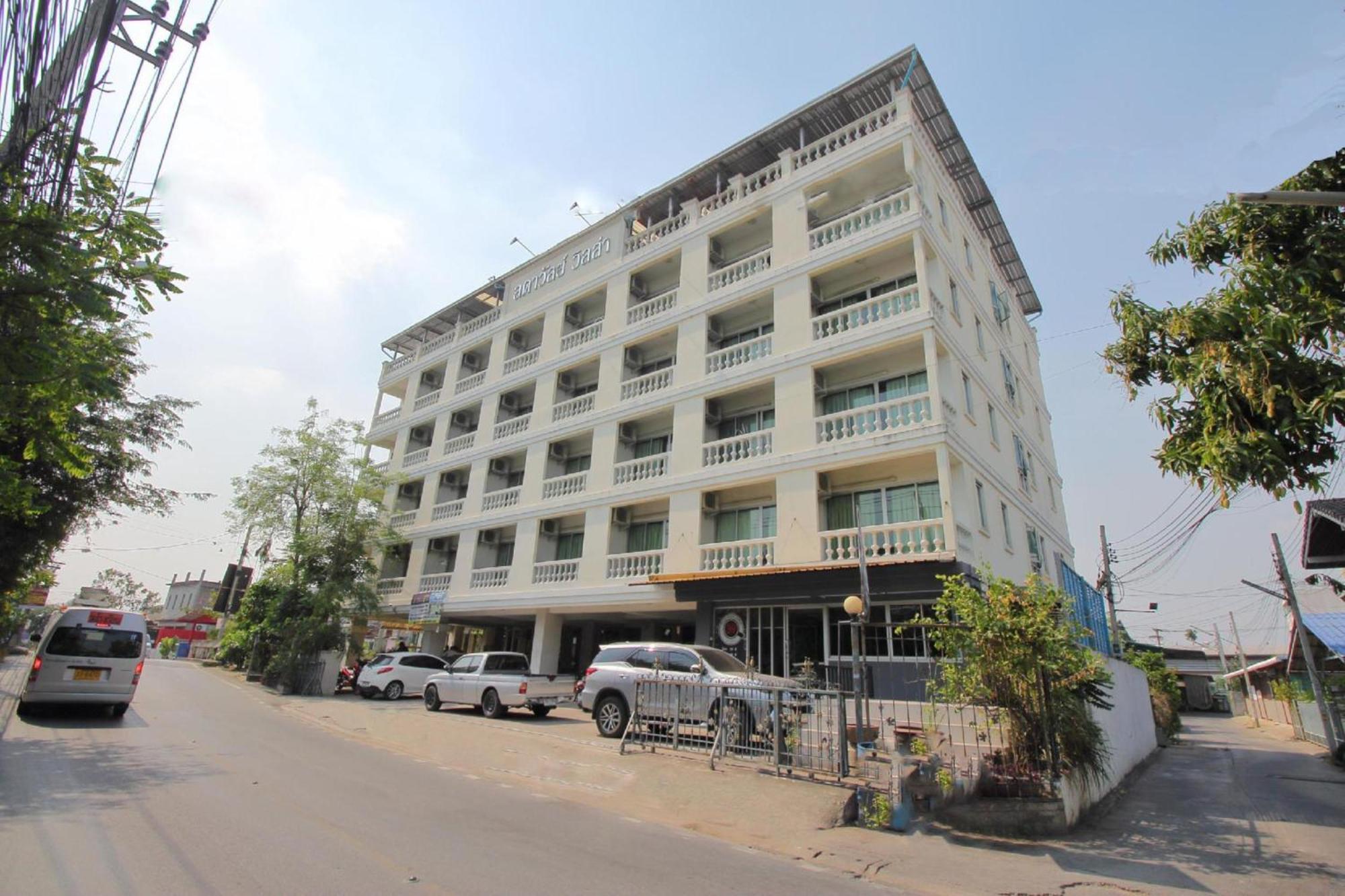 Super Oyo 498 Ladawan Villa Bangkok Exterior foto